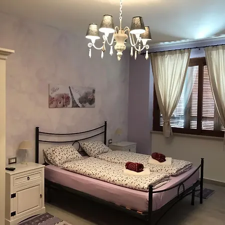 Bed and breakfast Domo Papiros