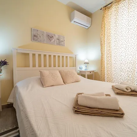 Domo Papiros Bed and breakfast Siniscola