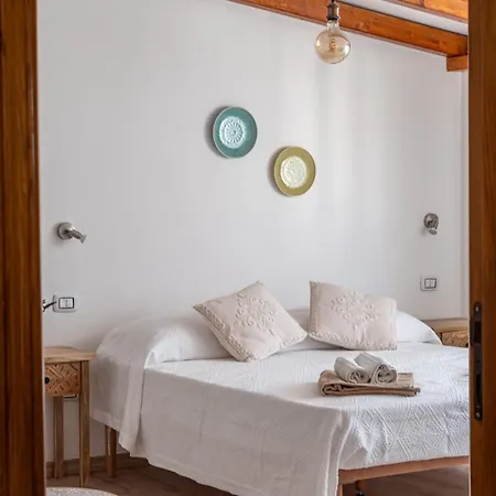 Domo Papiros Bed and breakfast
