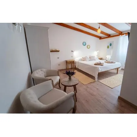 Domo Papiros Bed and breakfast *